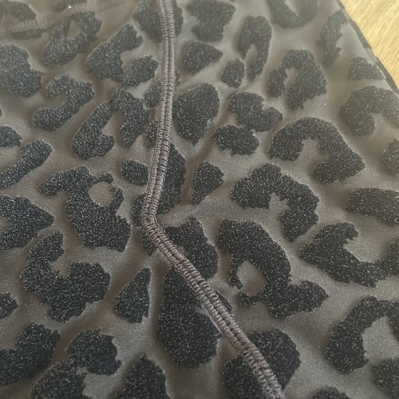 Balance Athletica Black Leopard Bike Shorts - Picture 3 of 3